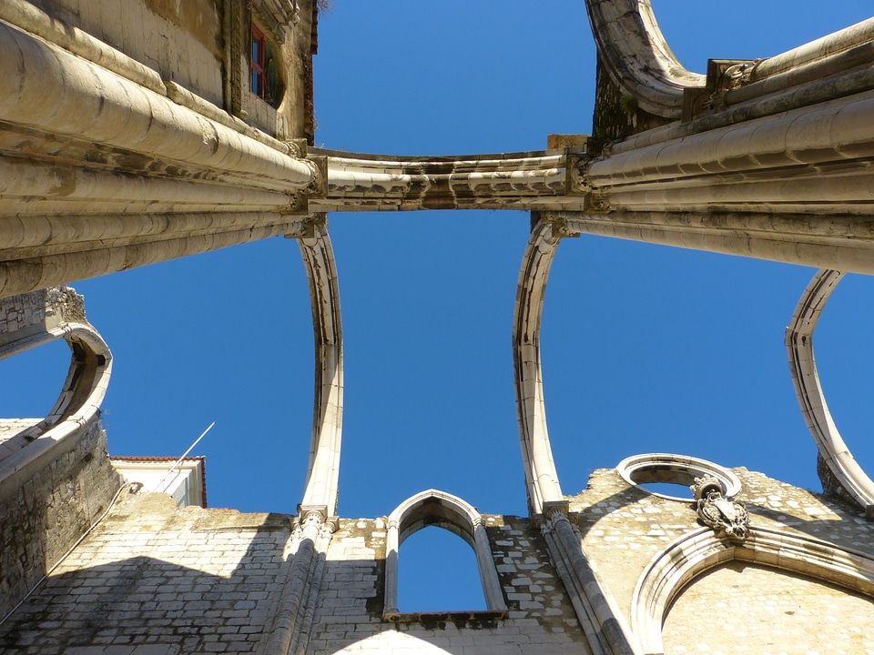 Gothic destroyed earthquake