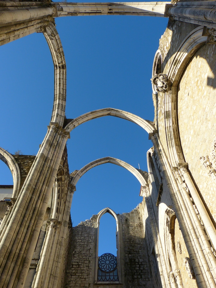 Gothic destroyed earthquake