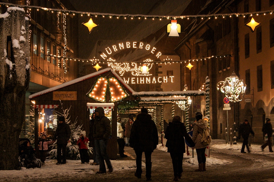 Christmas market nuremberg christmas buden