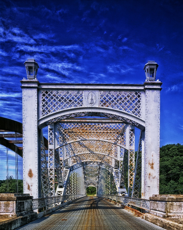 Road landmark historic