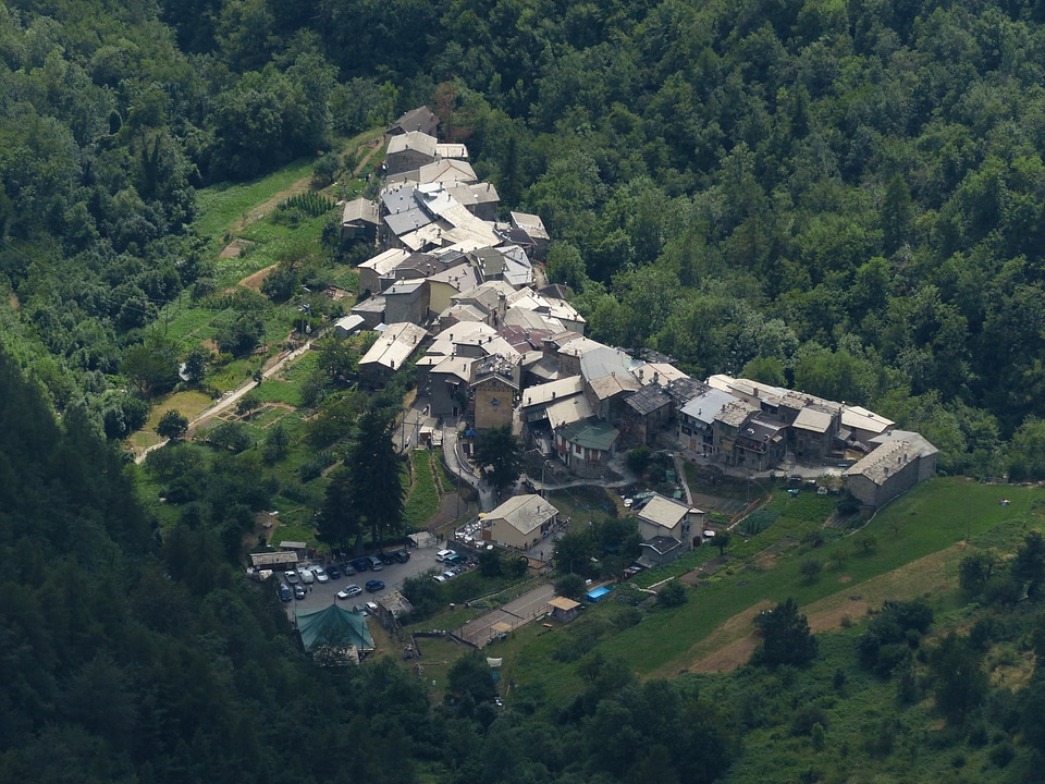 Town houses building