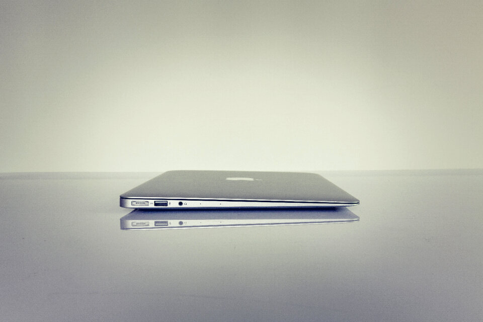 Laptop Apple photo