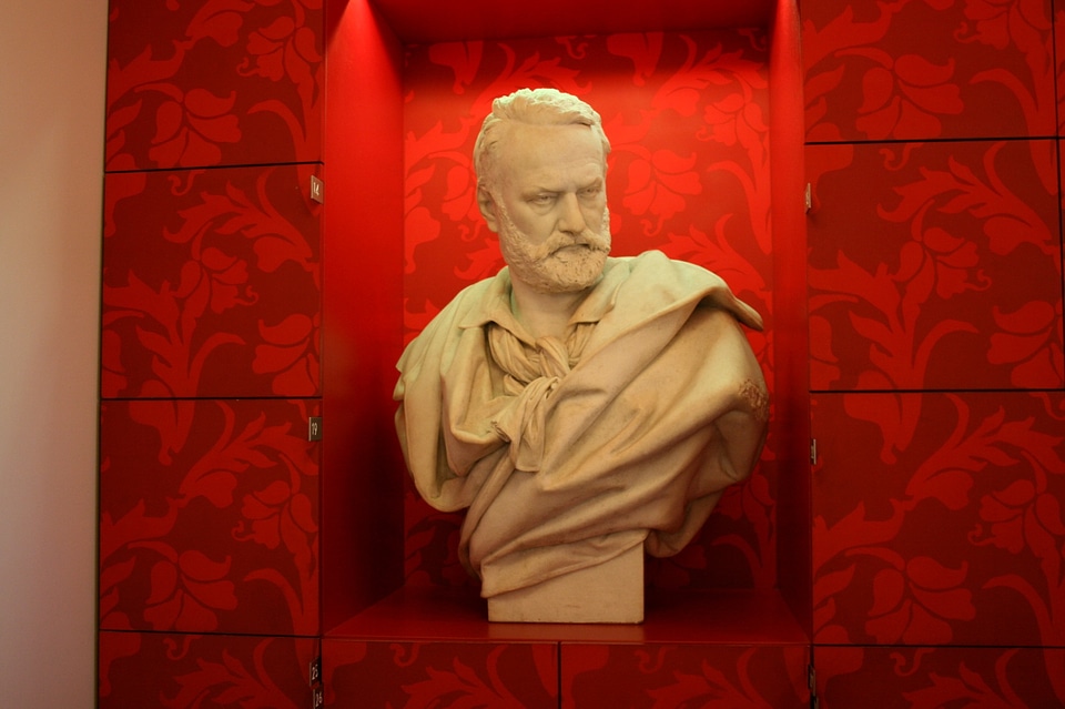 House of victor hugo places of the vosges marble bust