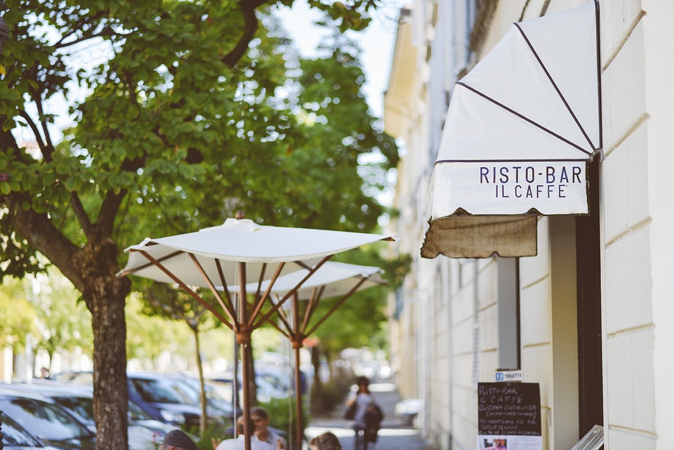 Bistro restaurant coffee
