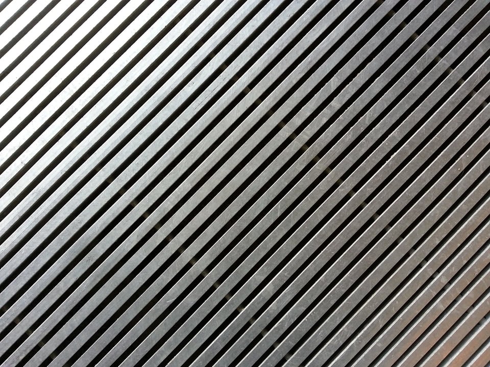 Abstracts lines diagonal photo