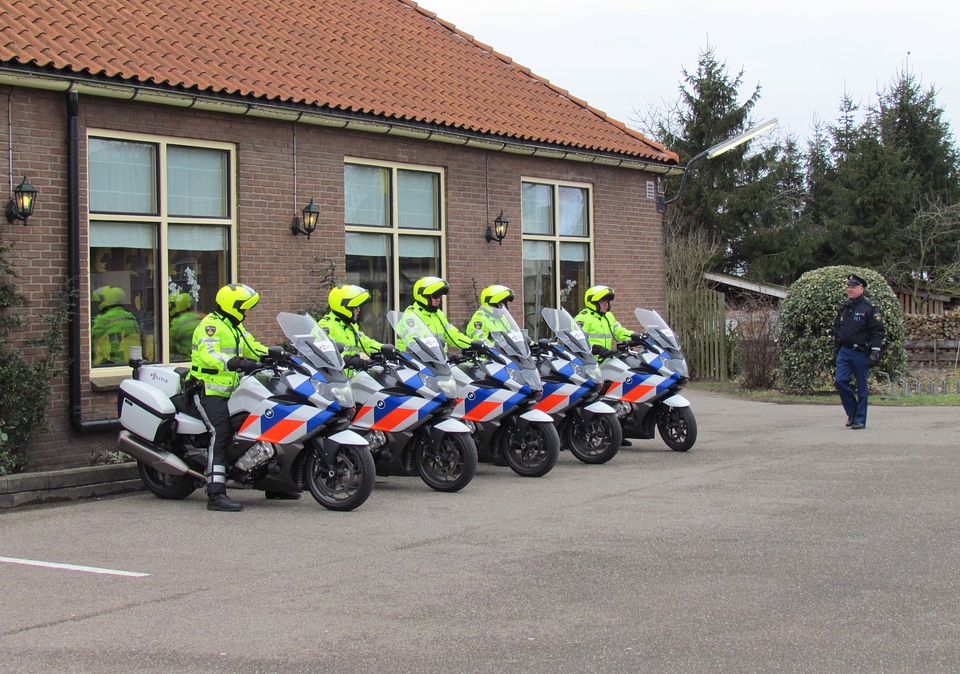 Law enforcement outside cycles