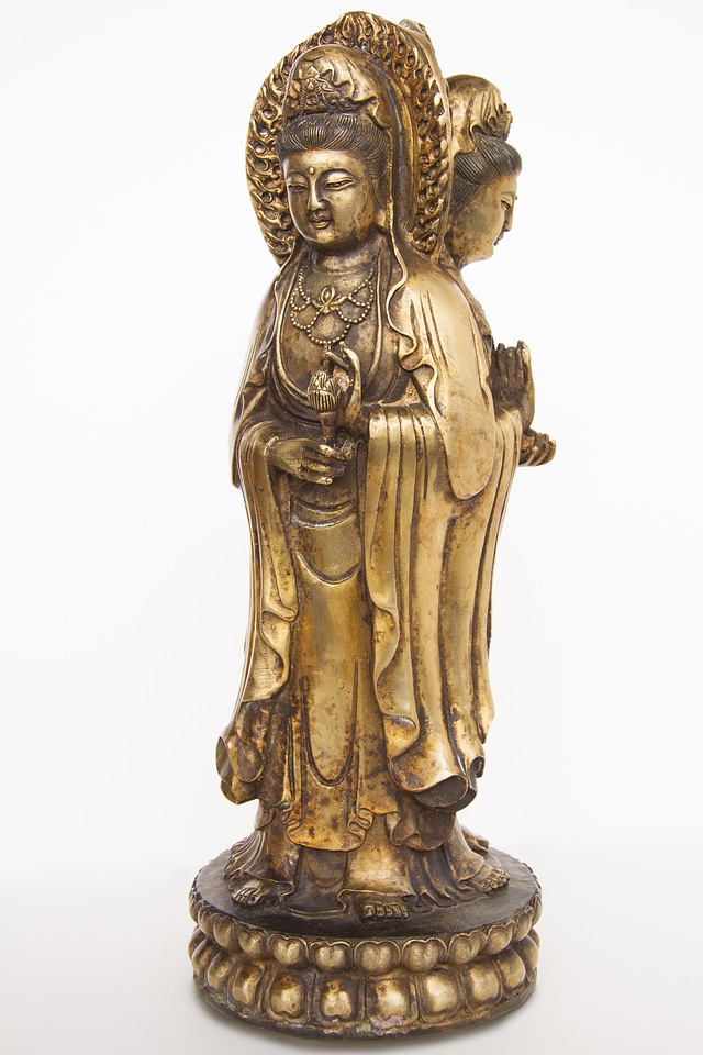 Gilded asia guanyin