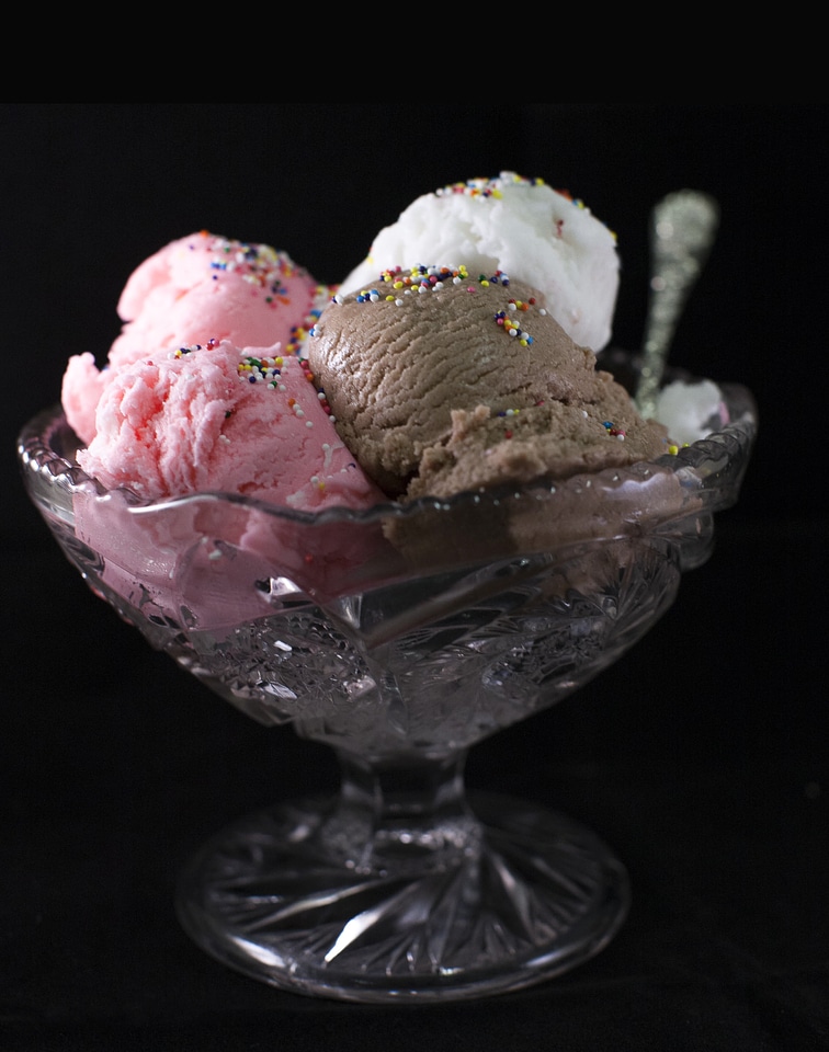 Chocolate strawberry cold