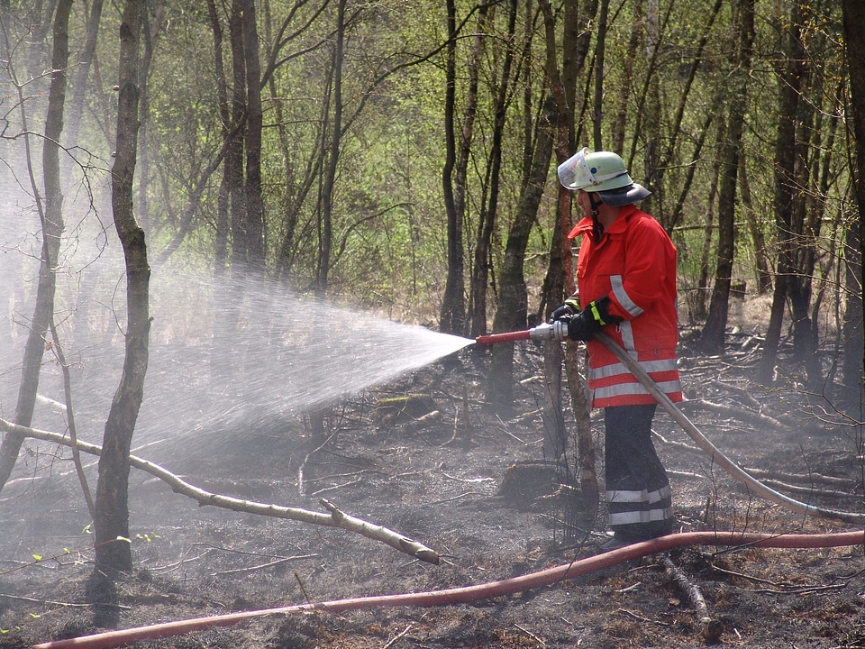 Fire fighting slope fire peat fire