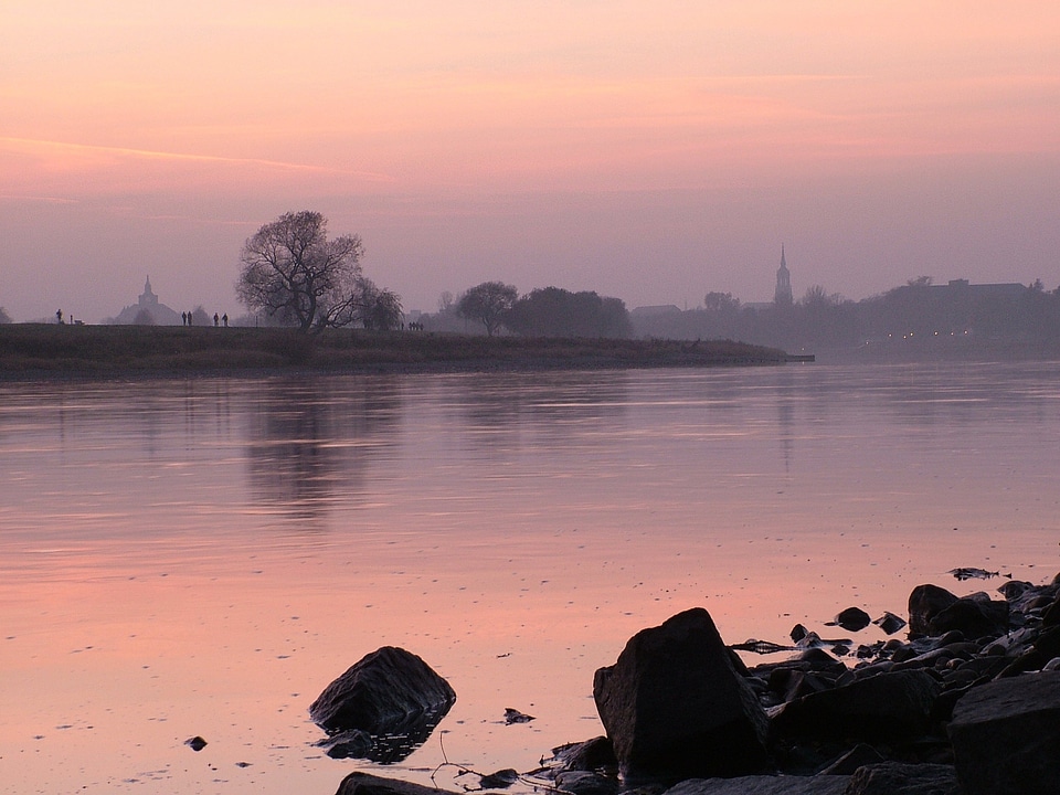 Dresden elbe sunset