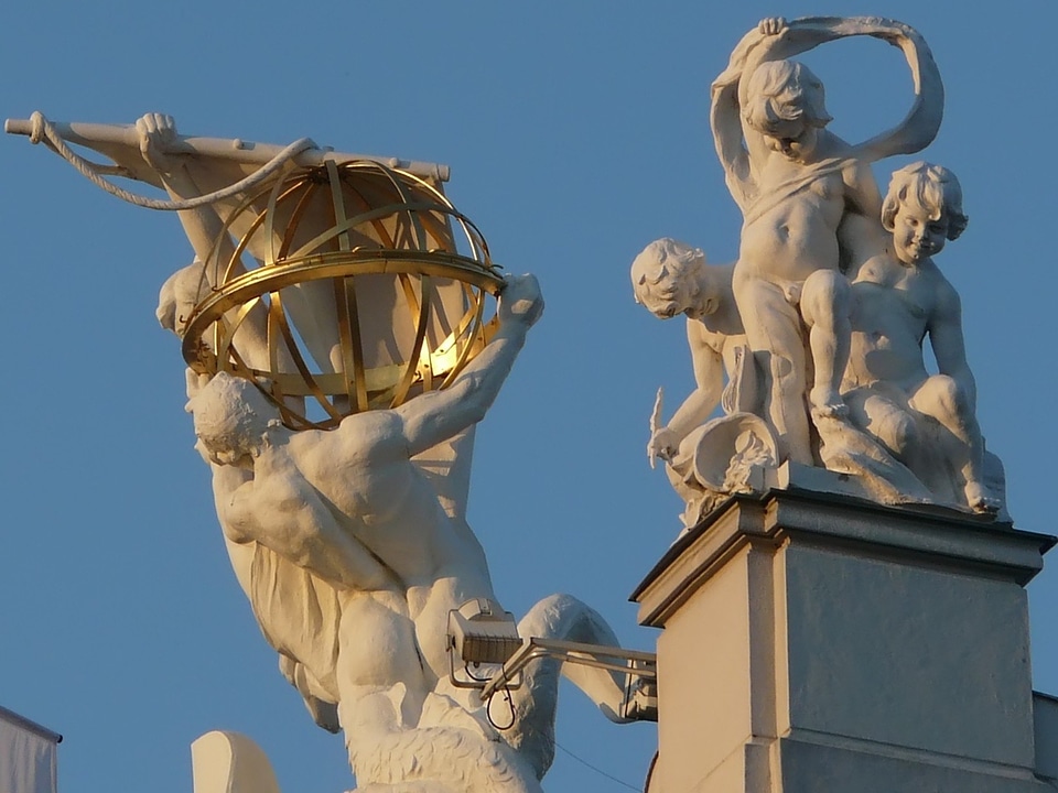 Architecture first figures vienna