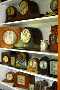 clock shop inventory photo