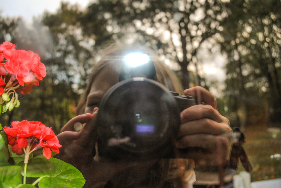 Isabelle taking a picture
