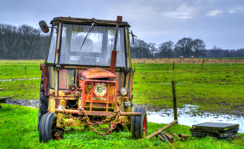 Abandoned tractor photo