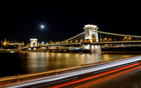 Chain bridge Budapest photo