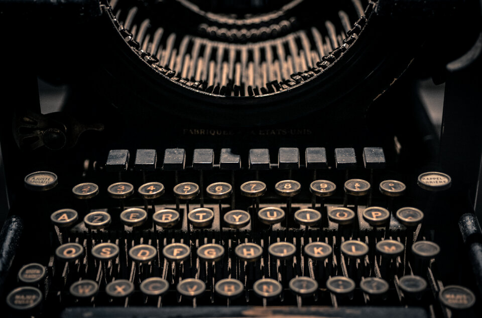 Old typewriter photo