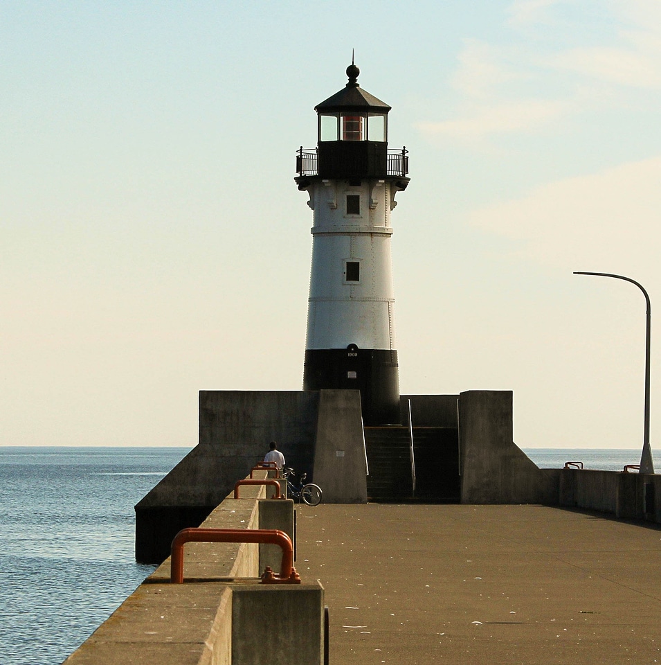 Pier landmark navigation