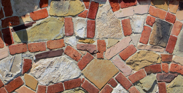 stone and brick wall photo