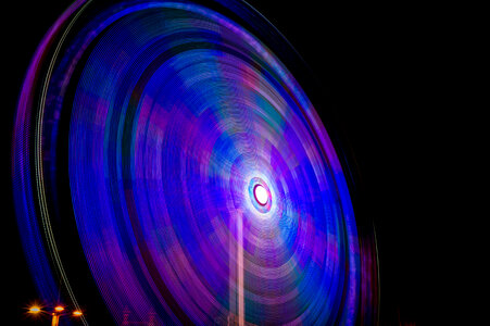 Long exposure ferris wheel photo