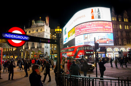 Picadilly circus photo