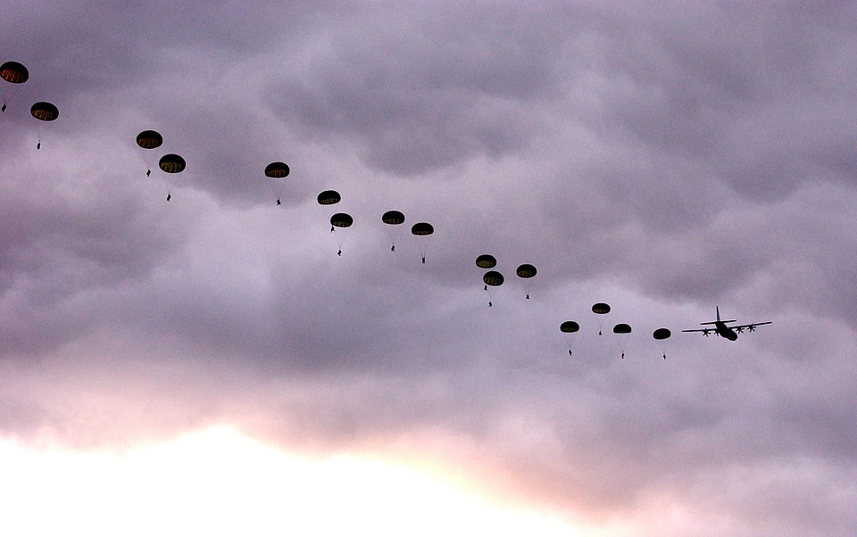 Australian parachutists jumping parachuting