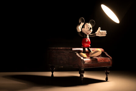 Mickey tells a story