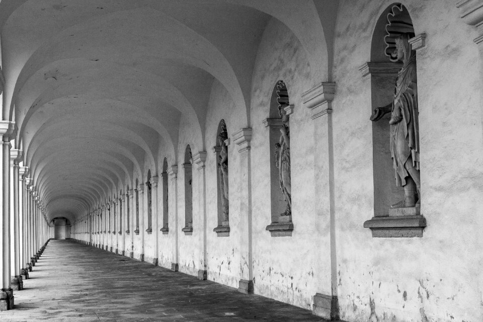 Arcade of Colonnade in KromД›Е™Г­Еѕ