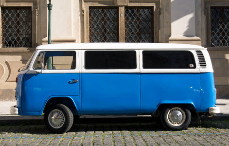 Blue Volkswagen Bus T2 Transporter