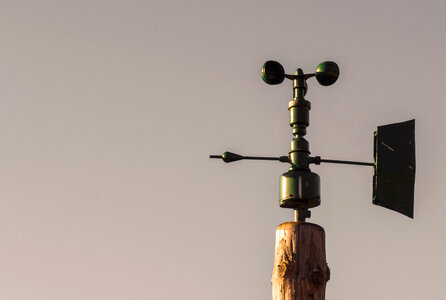 Anemometer with the sky