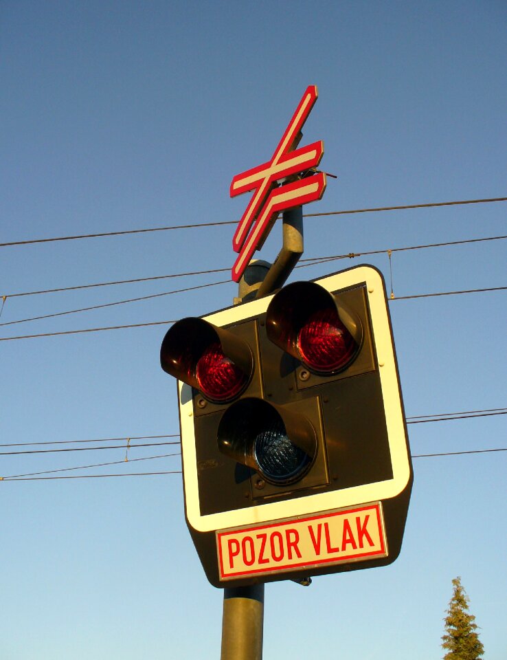 Lights rail-crossing