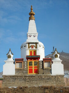 Stupa with Buddhas Eyes photo