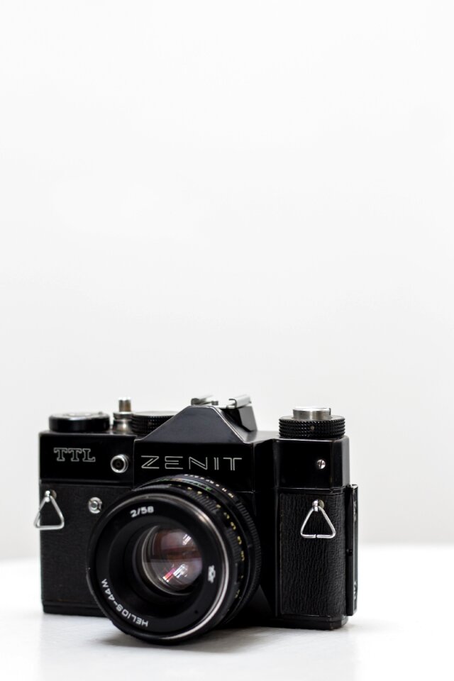 3 Zenit: classy old school zenit photography