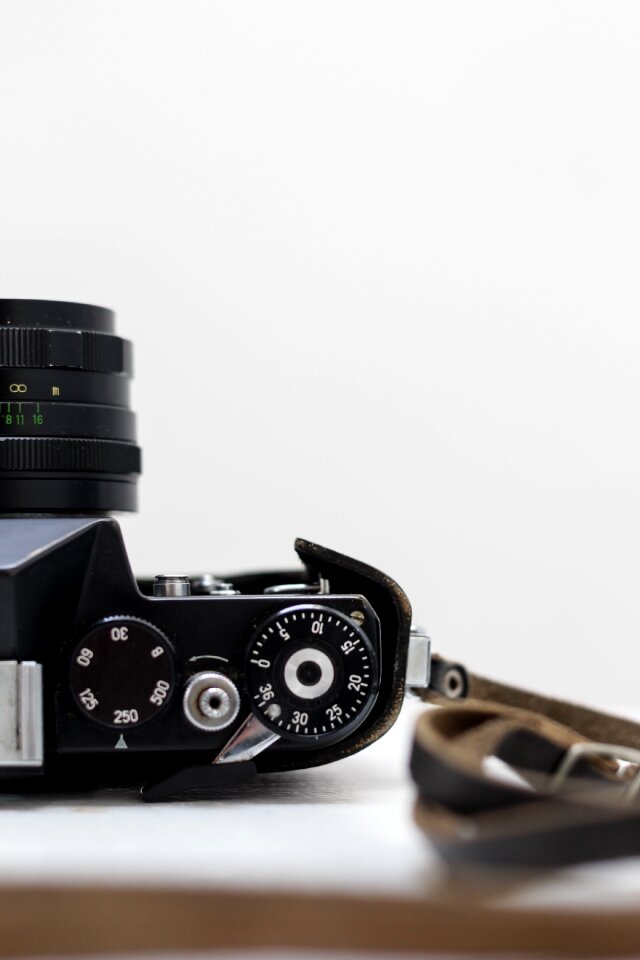 7 Zenit: classy old school zenit photography