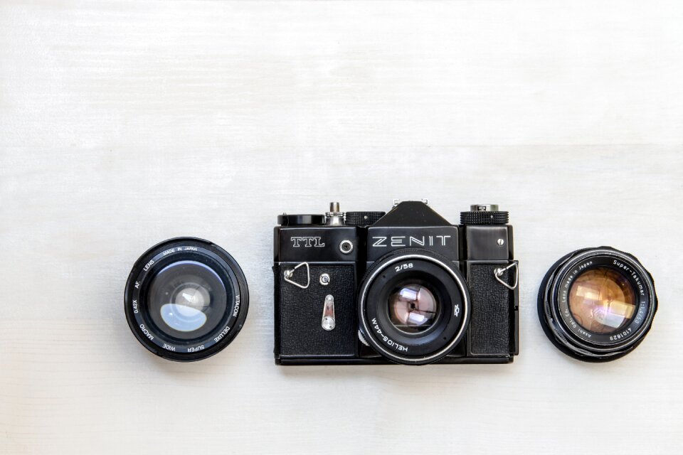 1 old Retro camera analog