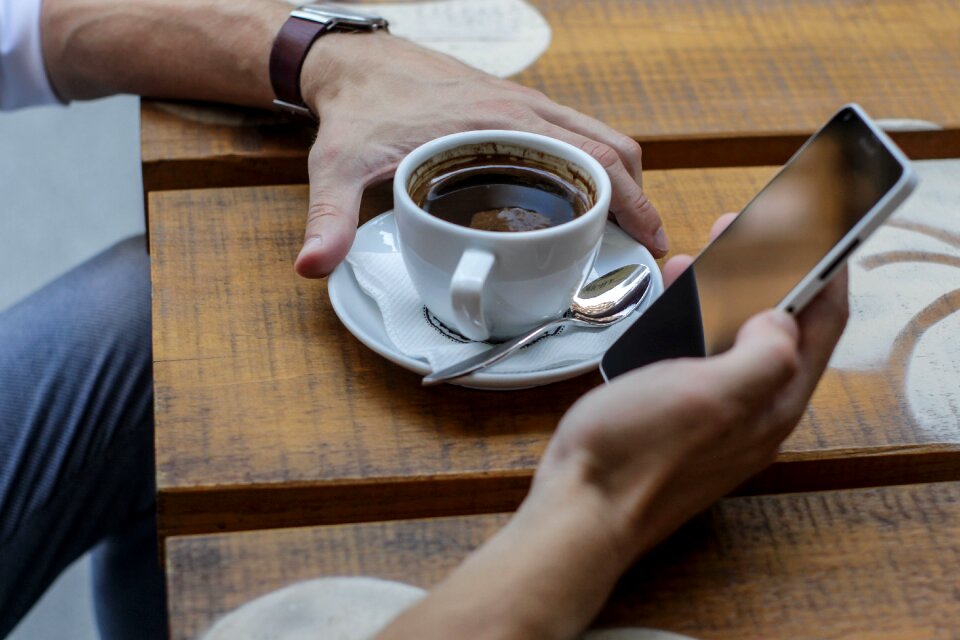 HANDSOME & STYLISH technology lifestyle