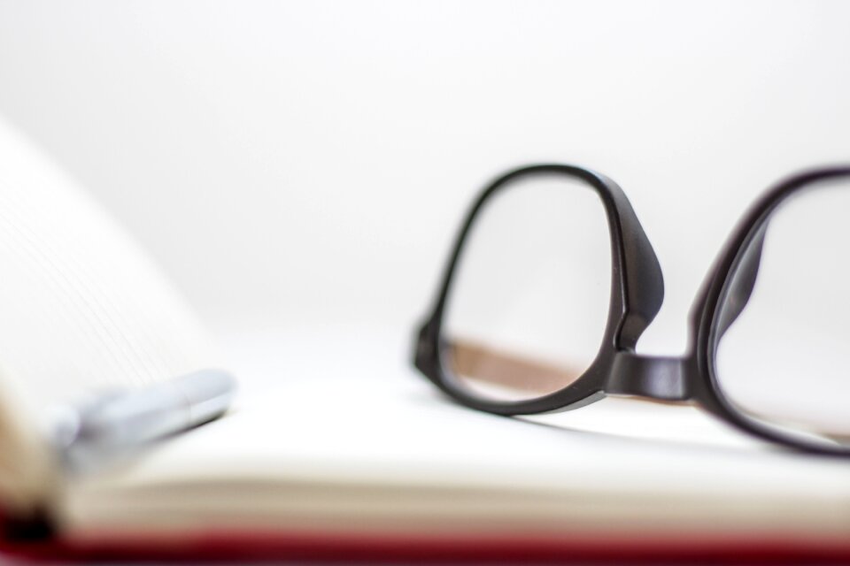 glasses Notebook & Glasses pen
