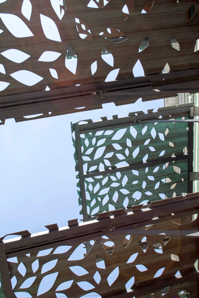 Metallic decorative canopy