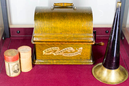 Edison Standard Phonograph photo