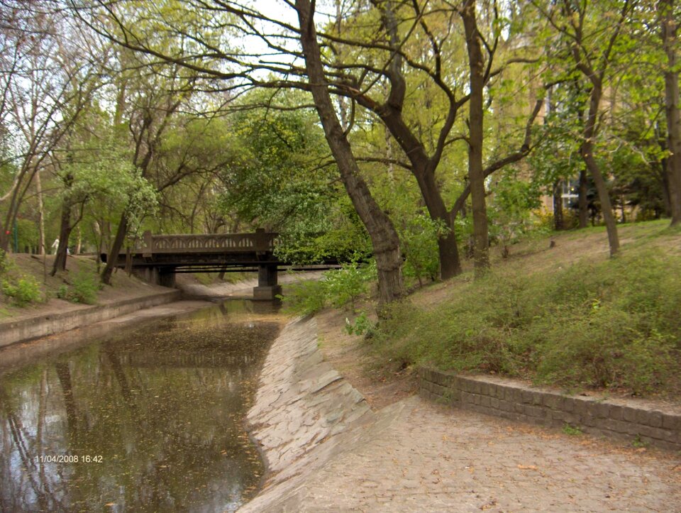 Pond surrounding castle