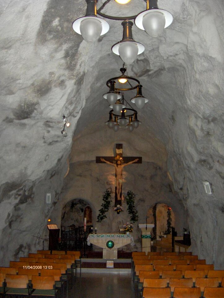 Pauline cave church
