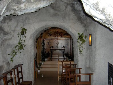 Gellert Hill cave church photo