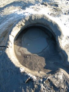 Mud pool