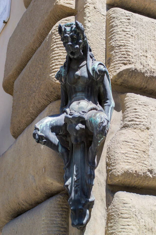 Little devil sculpture