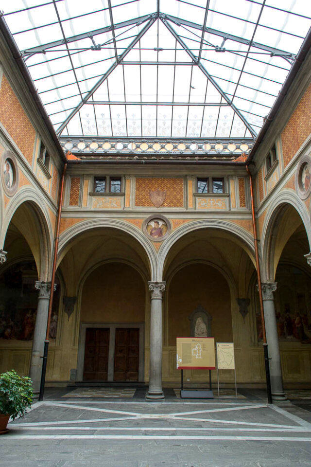 Chiostrino dei Voti cloister