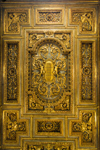 Gilded basilica ceiling photo