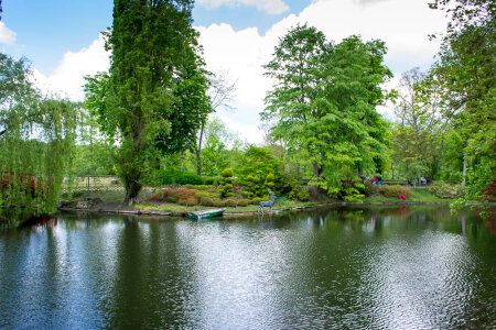 Le Potager des Prince lake