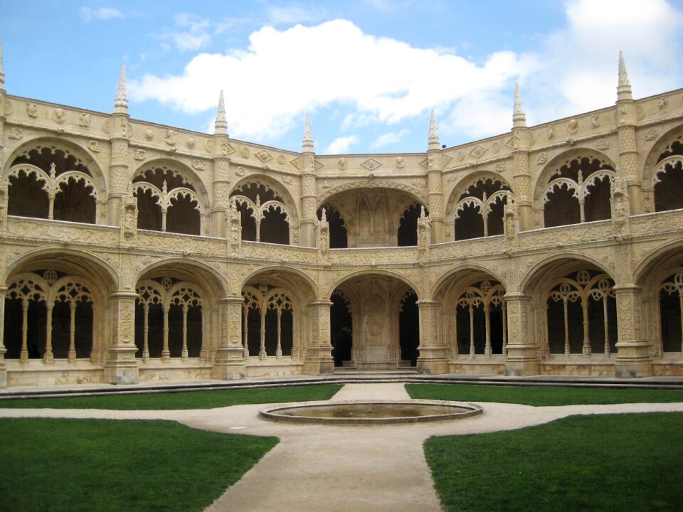 Two story cloisters