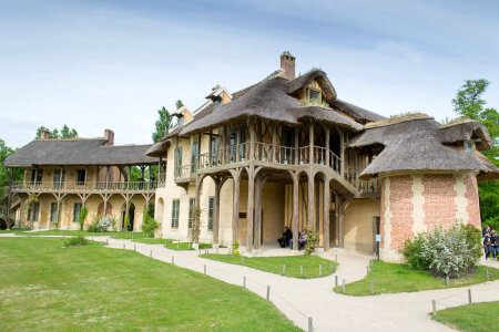 Queen's House and the Billiard Room