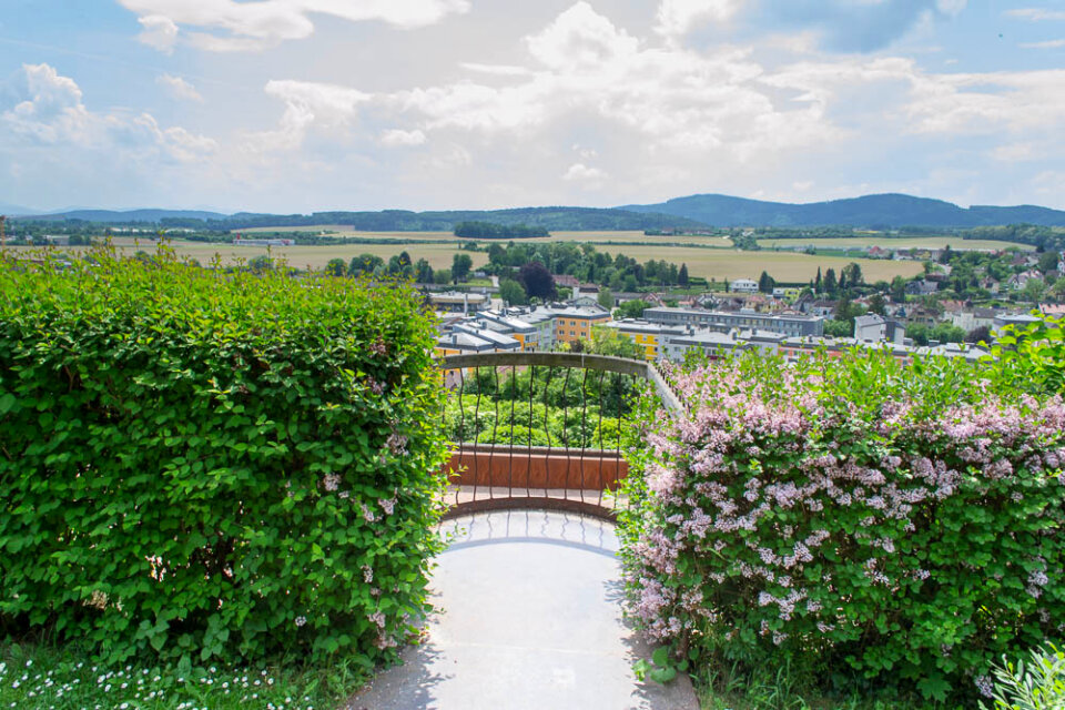 Melk Abbey park belvedere photo