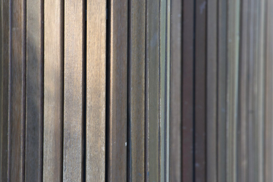 Wooden panel column